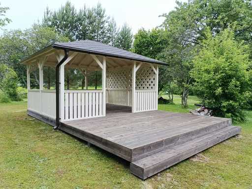 4x4,5 m Valkoinen Puu Paviljonki — Tyylikäs Puutarhapav..